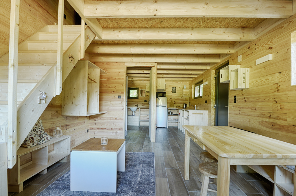 SALON 3 100X100 | Camping Osenbach Cottage Colmar 0